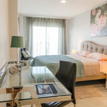 Top-class Beach Front La Tejita, 200m2, 3 Bedrooms, Large Terraces 홈스테이 *